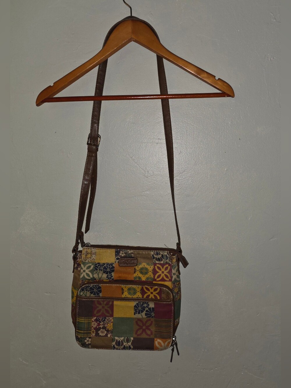 Vintage Relic Fossil 1990s Y2k Floral Patchwork Print Crossbody Shoulder Purse